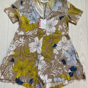 Astr The Label mini romper